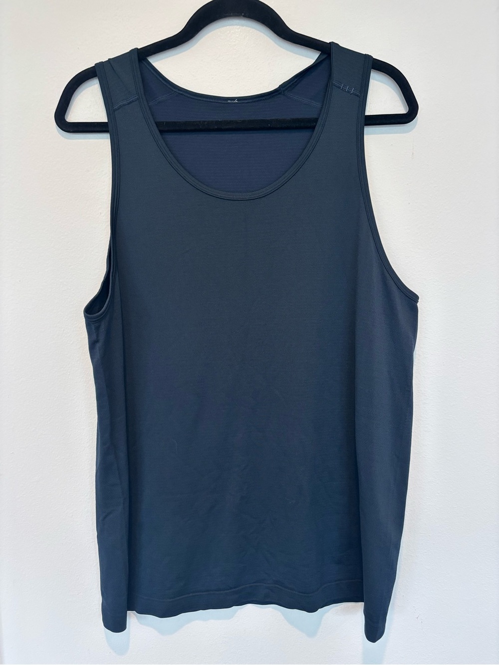 Lululemon Men's Navy Athletic Tank Top